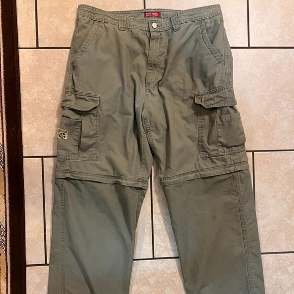 Vintage Faded Glory 36x32 army green cargo pants/shorts Convertible - Picture 1 of 2